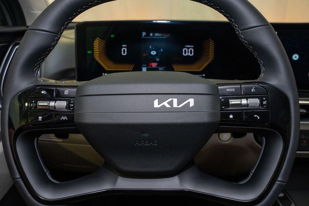 new 2026 Kia Sorento Hybrid car, priced at $37,463