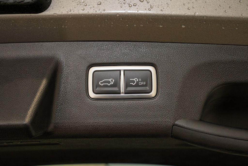 new 2026 Kia Sorento Hybrid car, priced at $37,463