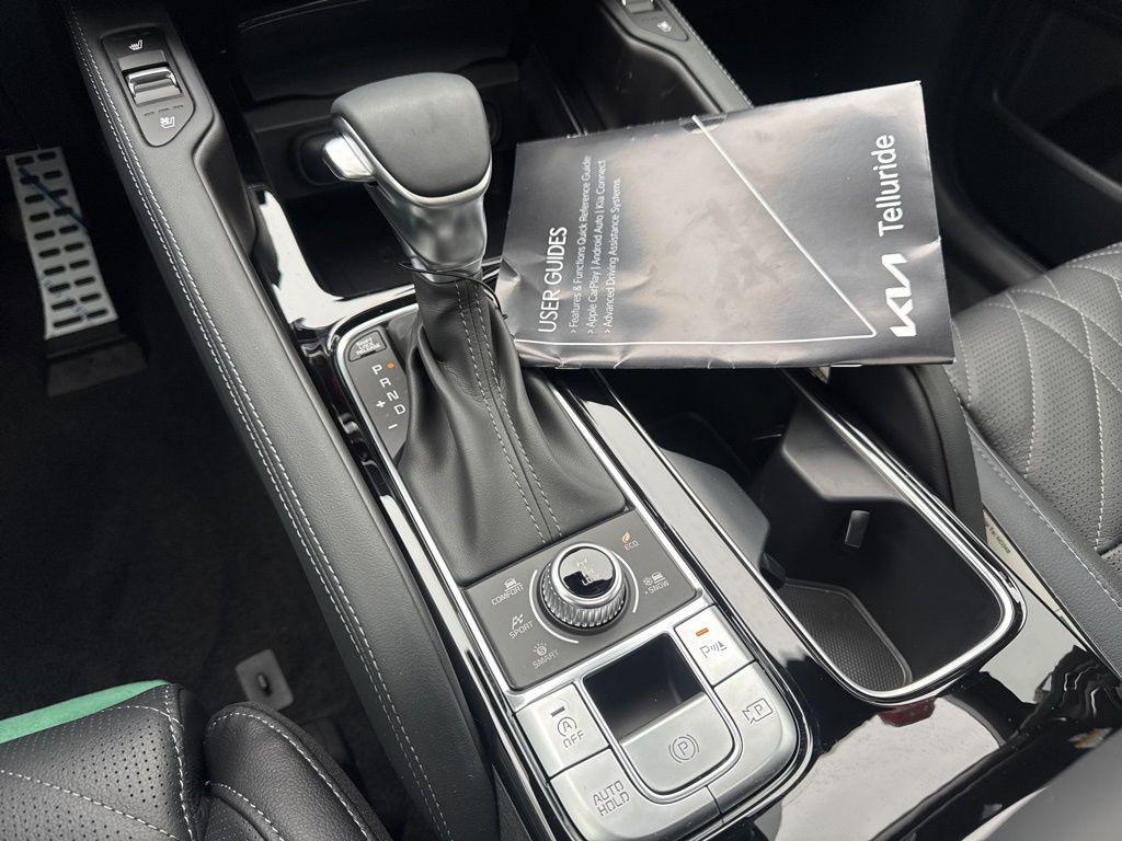 new 2025 Kia Telluride car, priced at $46,313