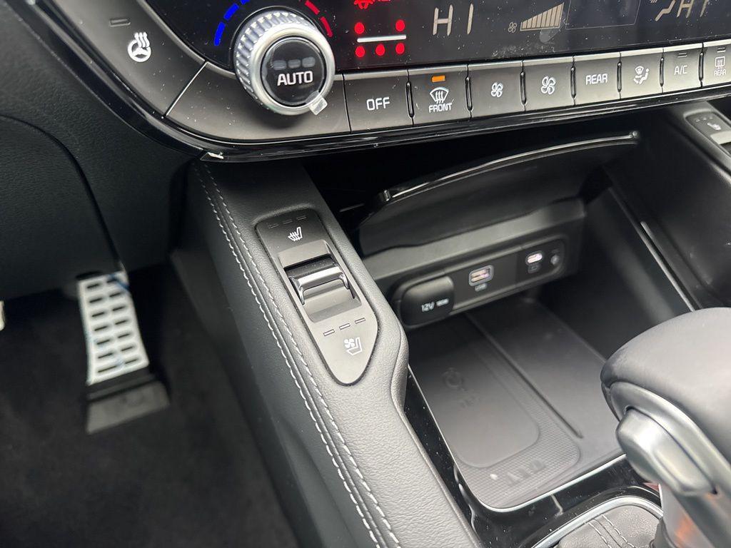 new 2025 Kia Telluride car, priced at $46,313