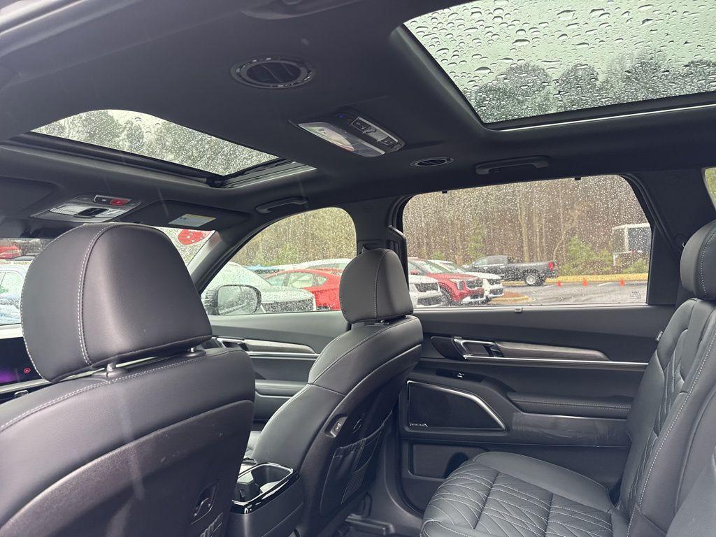 new 2025 Kia Telluride car, priced at $46,313