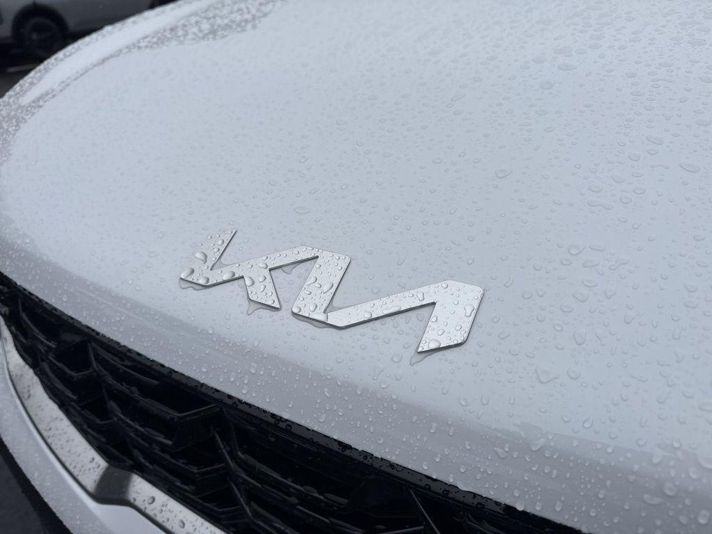 new 2026 Kia Sorento car, priced at $34,373
