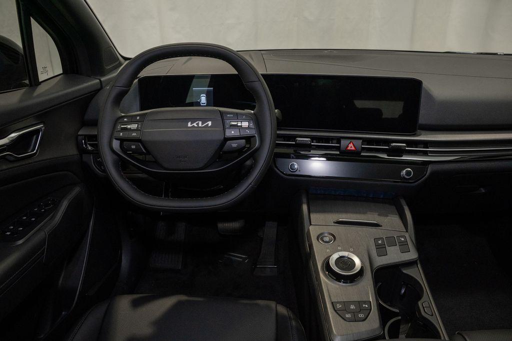 new 2026 Kia Sportage Plug-In Hybrid car, priced at $37,782