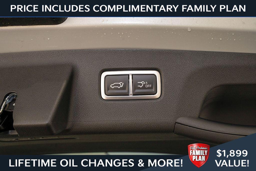 new 2026 Kia Sorento car, priced at $38,968