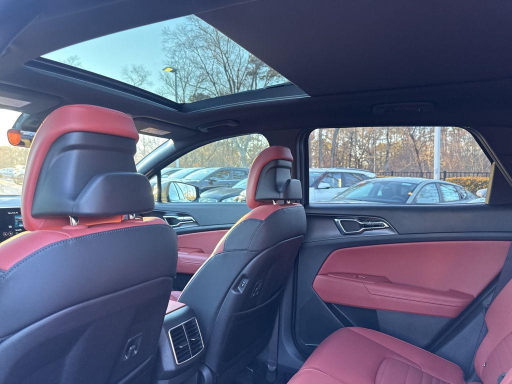 new 2026 Kia Sportage Hybrid car, priced at $38,755