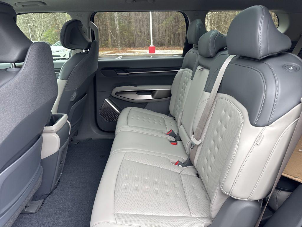 new 2026 Kia EV9 car, priced at $53,584