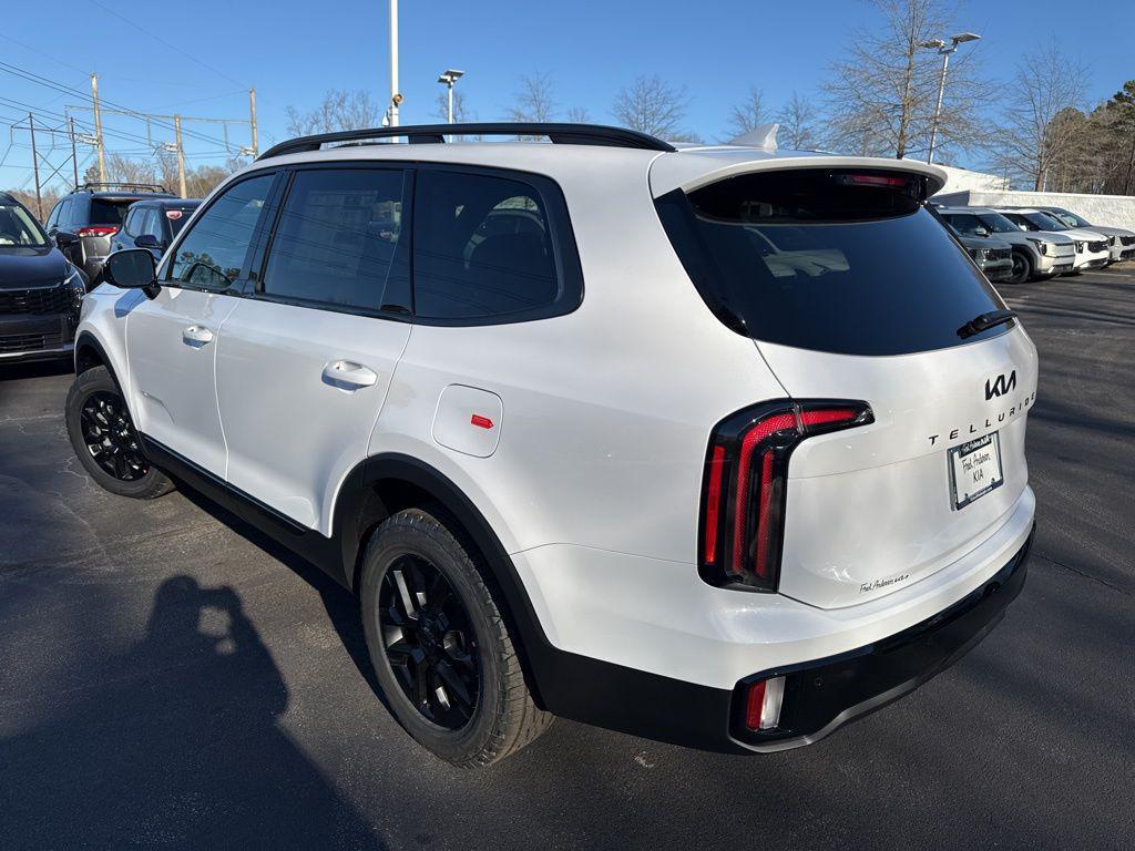 new 2025 Kia Telluride car, priced at $50,444