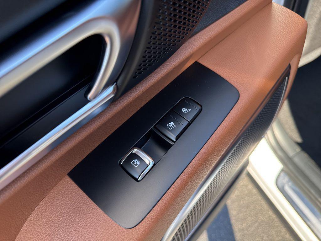 new 2025 Kia Telluride car, priced at $50,444