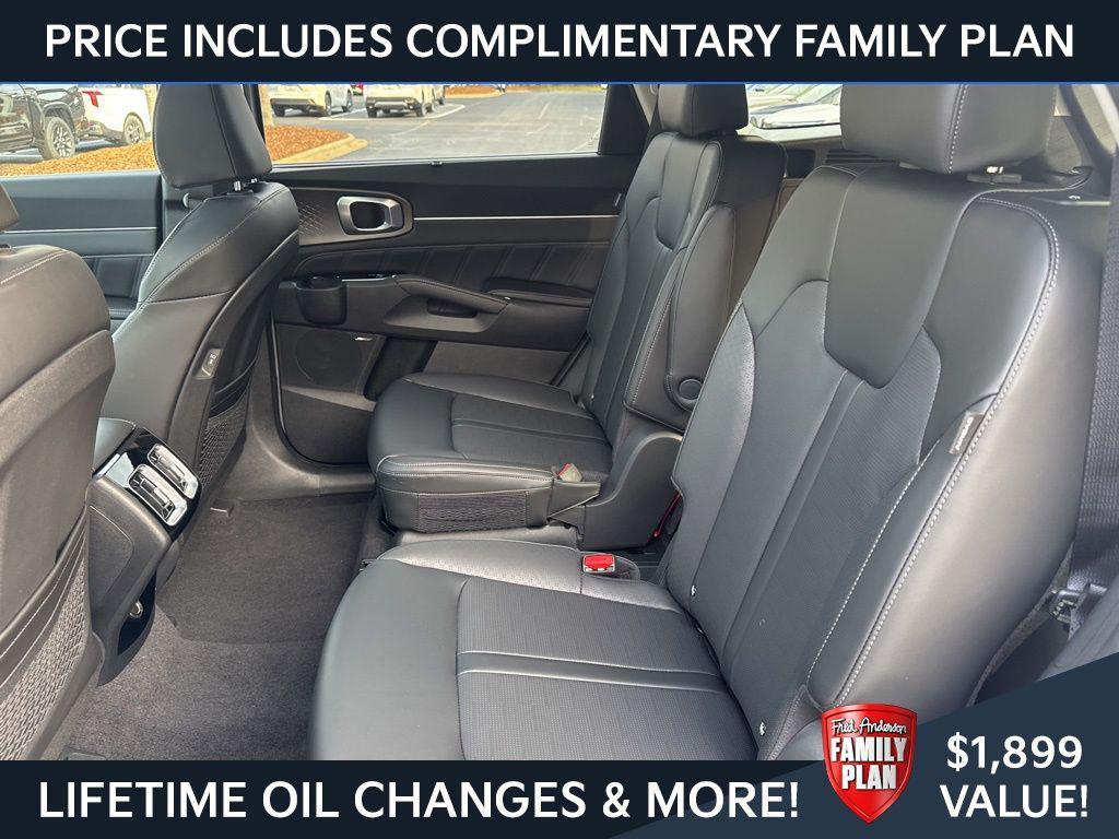 new 2026 Kia Sorento car, priced at $40,568