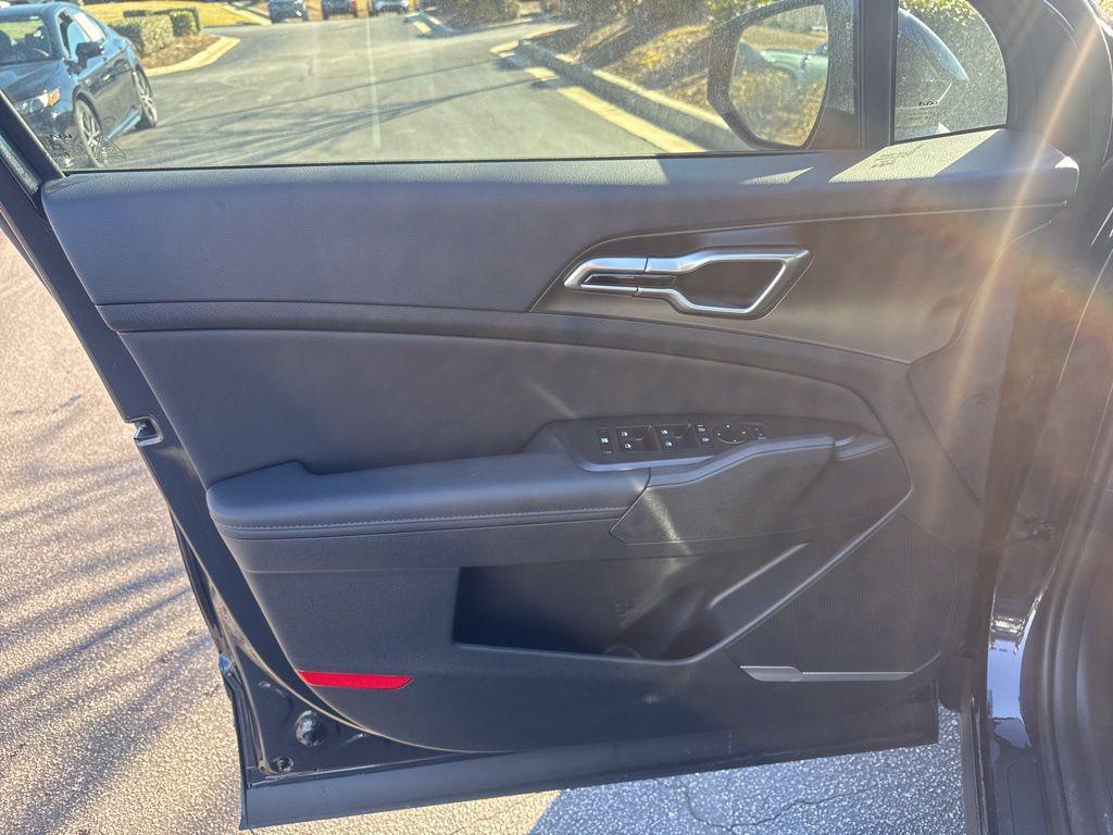 new 2026 Kia Sportage car, priced at $29,189