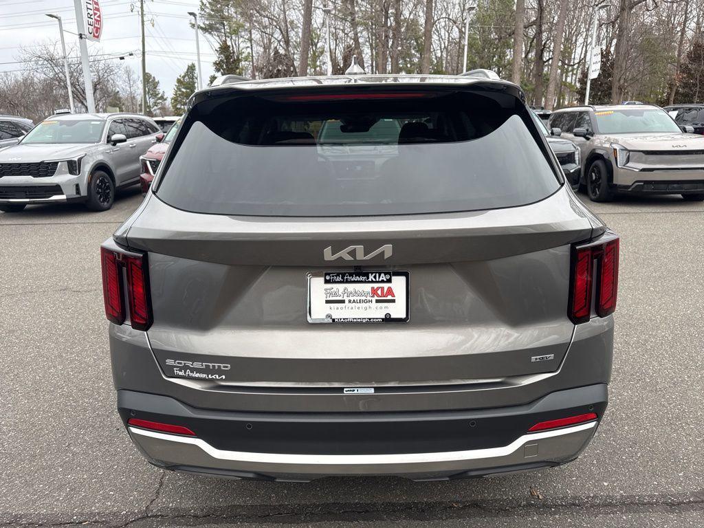 new 2026 Kia Sorento Hybrid car, priced at $39,884