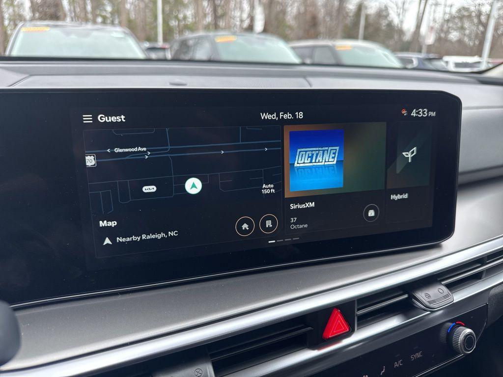 new 2026 Kia Sorento Hybrid car, priced at $39,884