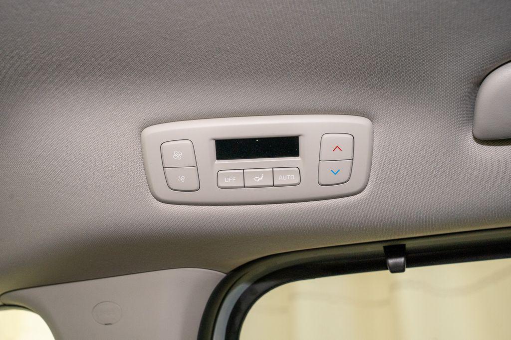 new 2026 Kia Carnival car, priced at $45,608