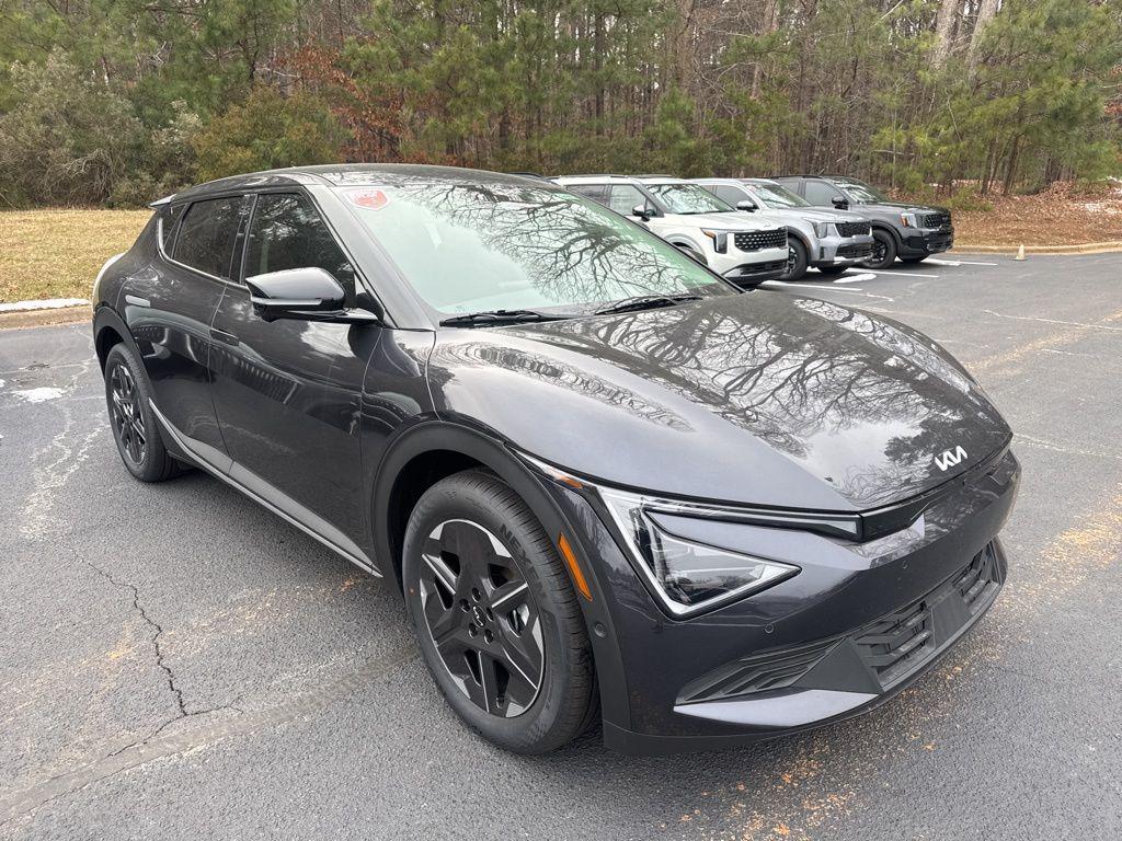 new 2025 Kia EV6 car, priced at $36,080