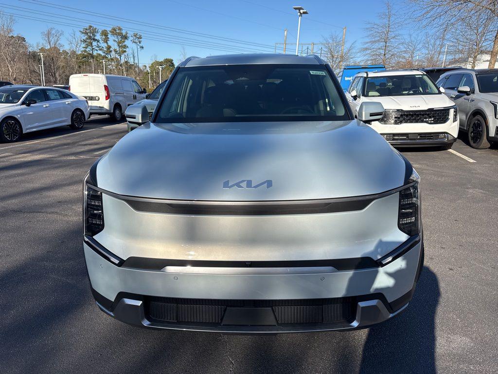 new 2026 Kia EV9 car, priced at $52,676