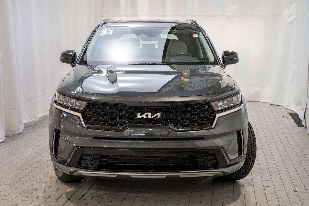 used 2023 Kia Sorento car, priced at $25,995