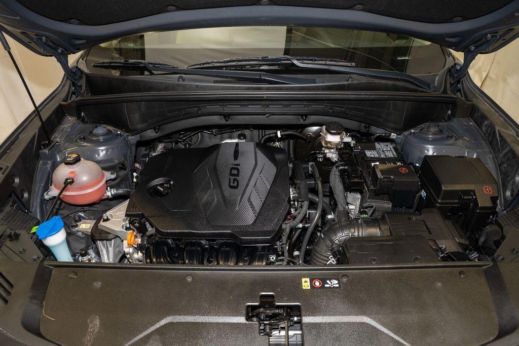 used 2023 Kia Sorento car, priced at $25,995