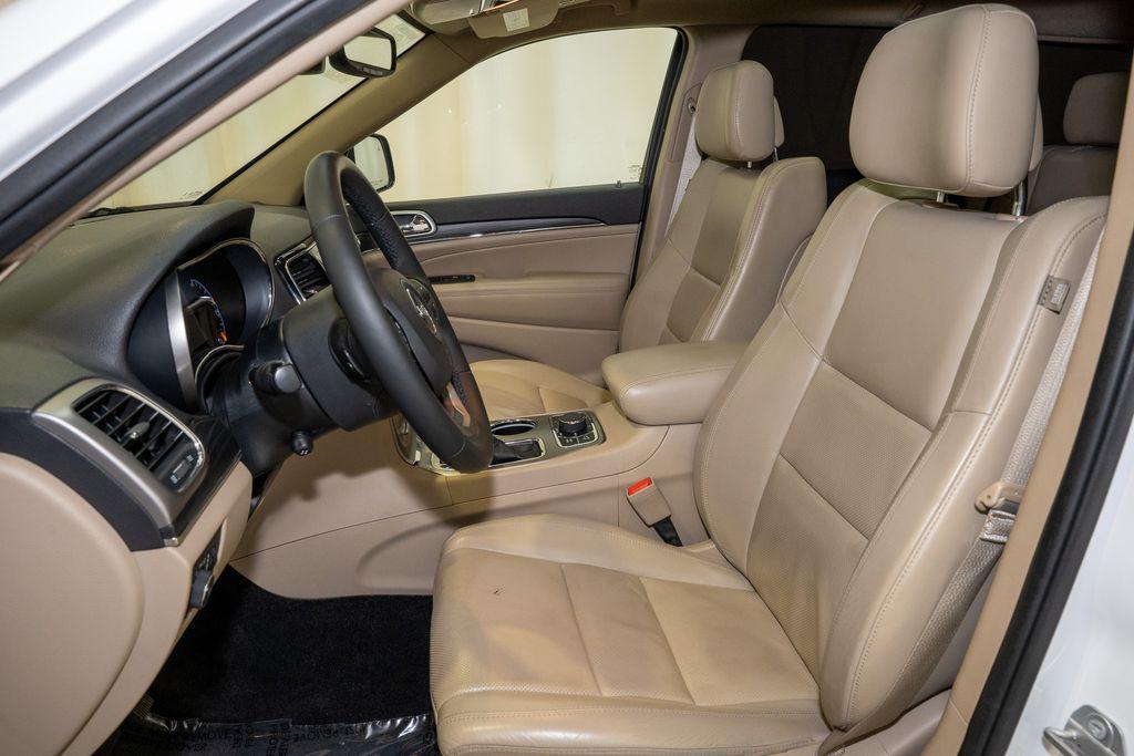 used 2019 Jeep Grand Cherokee car, priced at $21,495