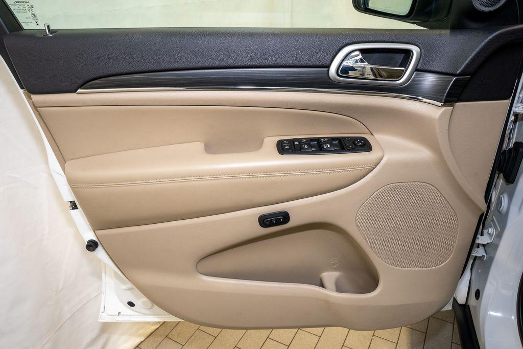 used 2019 Jeep Grand Cherokee car, priced at $21,495