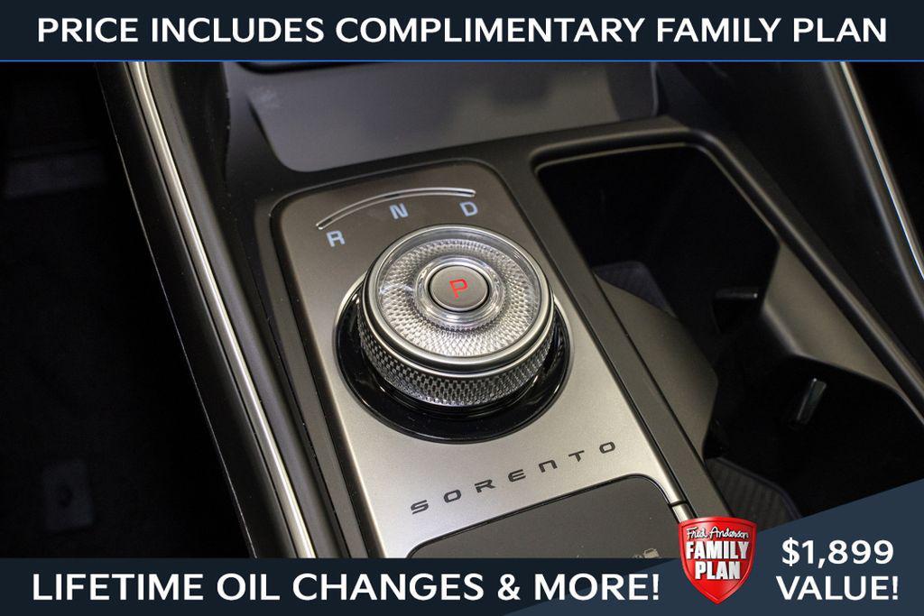 new 2026 Kia Sorento Hybrid car, priced at $41,688