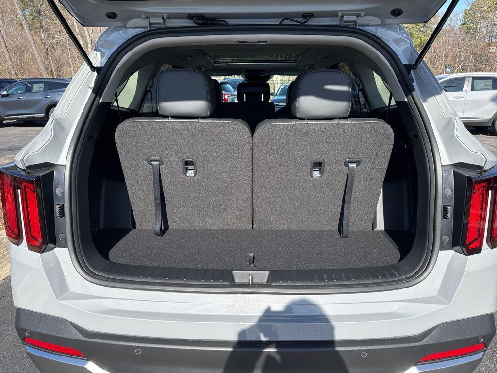 new 2026 Kia Sorento car, priced at $34,707