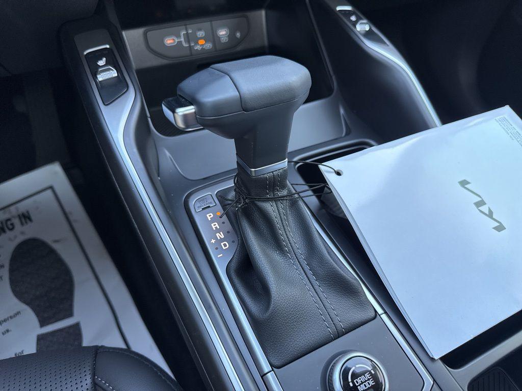 new 2026 Kia Sorento car, priced at $34,707