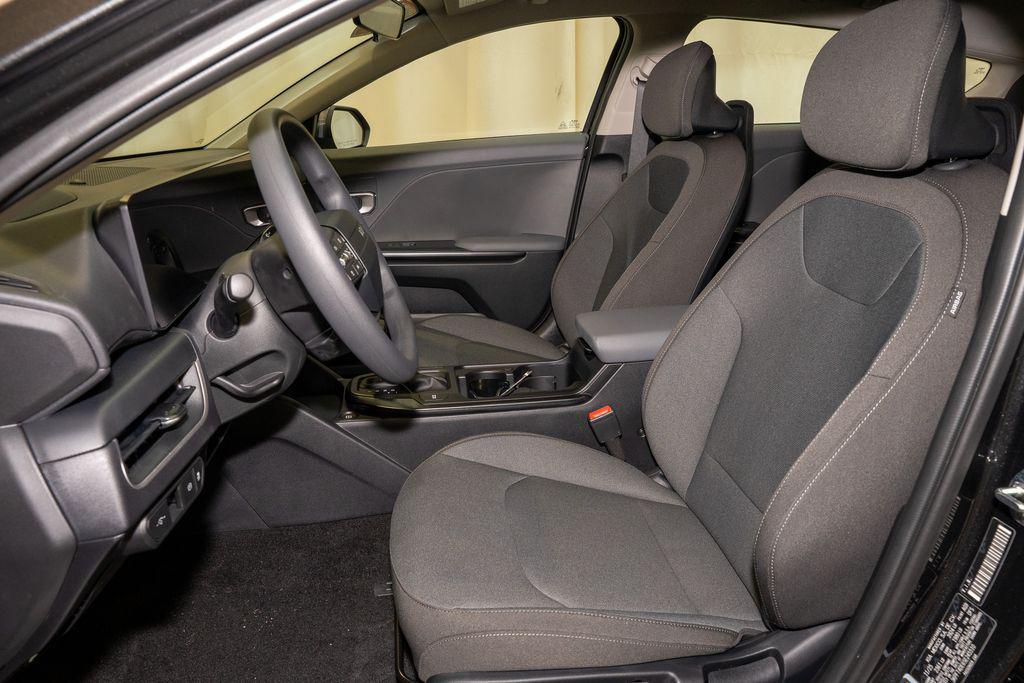 new 2025 Kia K4 car, priced at $20,125