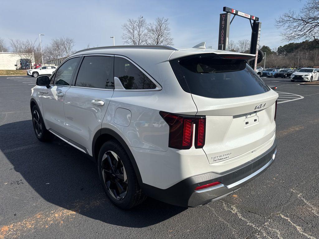 new 2025 Kia Sorento Hybrid car, priced at $36,945
