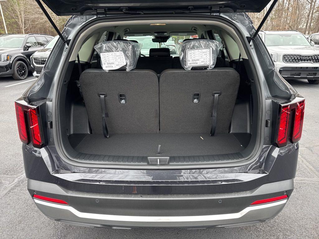 new 2026 Kia Sorento car, priced at $34,525