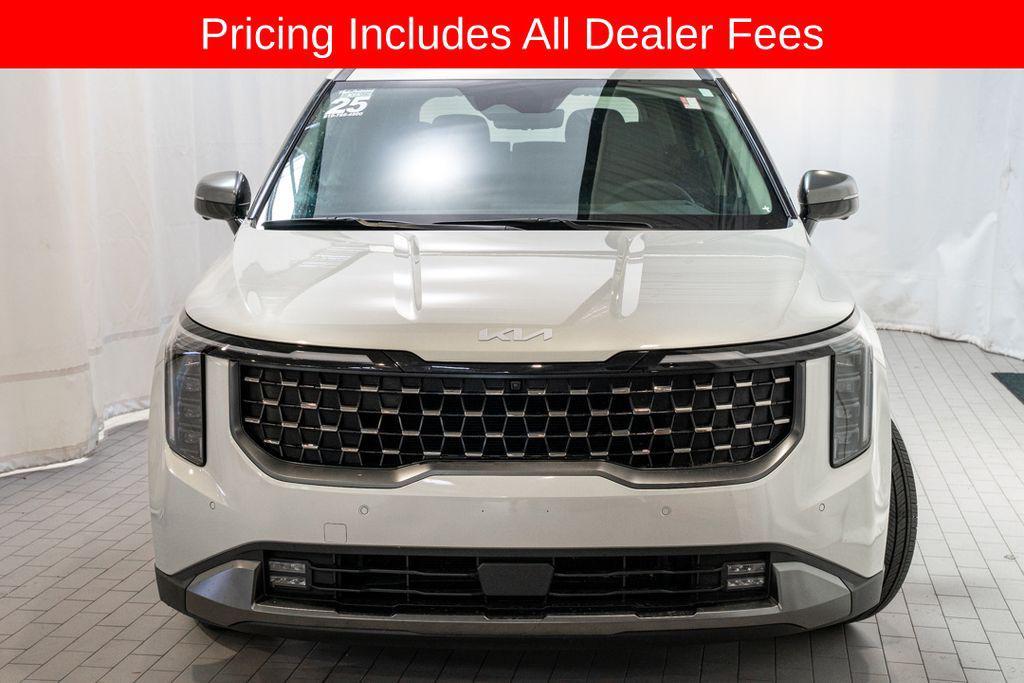 used 2025 Kia Carnival car, priced at $42,799