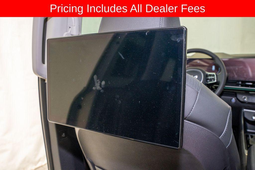 used 2025 Kia Carnival car, priced at $42,799