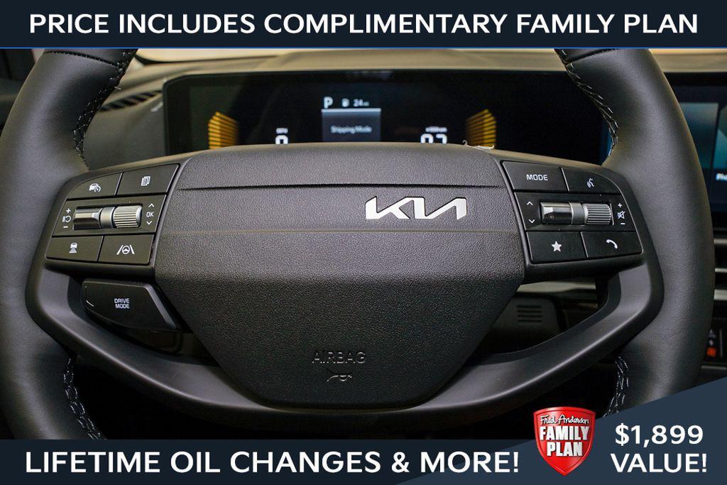 new 2026 Kia Sportage car, priced at $32,701