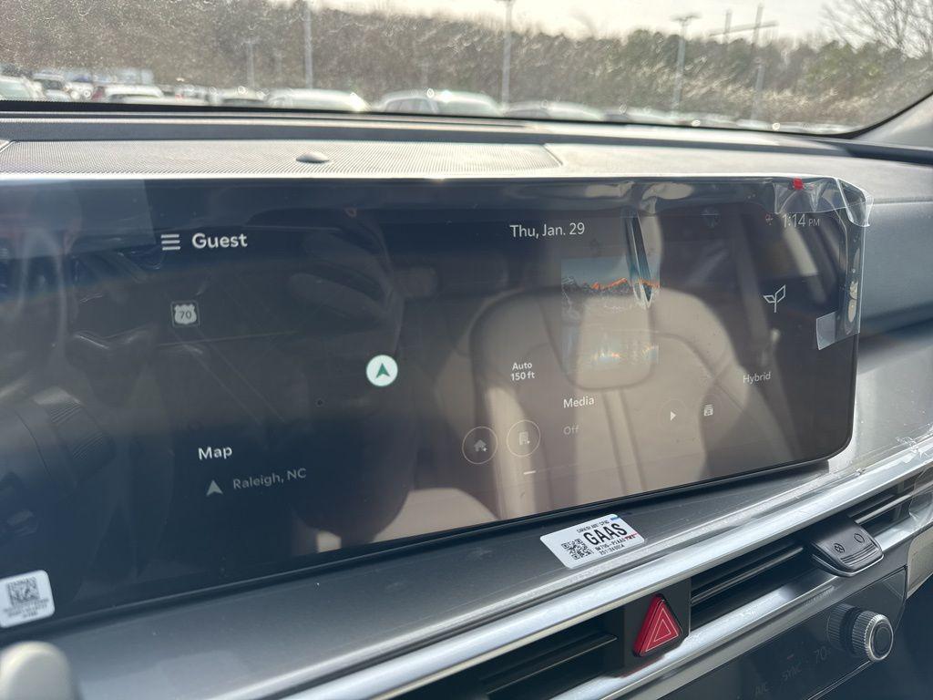 new 2026 Kia Sorento Hybrid car, priced at $35,744