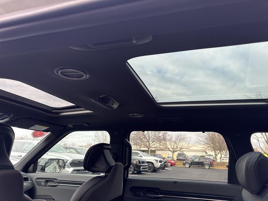 new 2026 Kia EV9 car, priced at $59,098