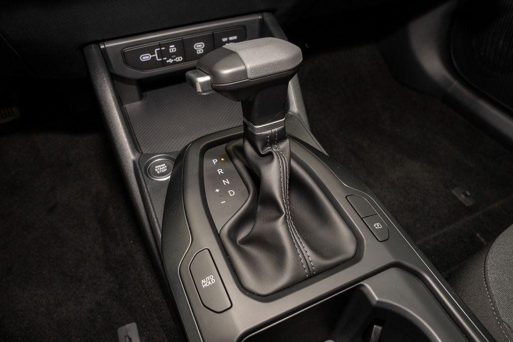 new 2025 Kia K4 car, priced at $23,007