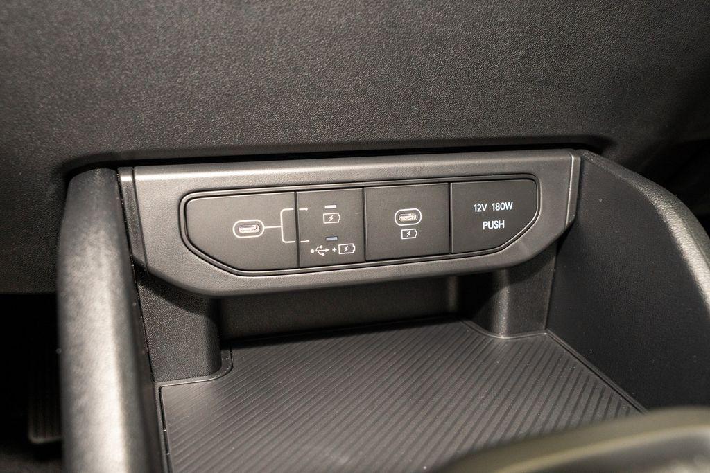 new 2025 Kia K4 car, priced at $23,007