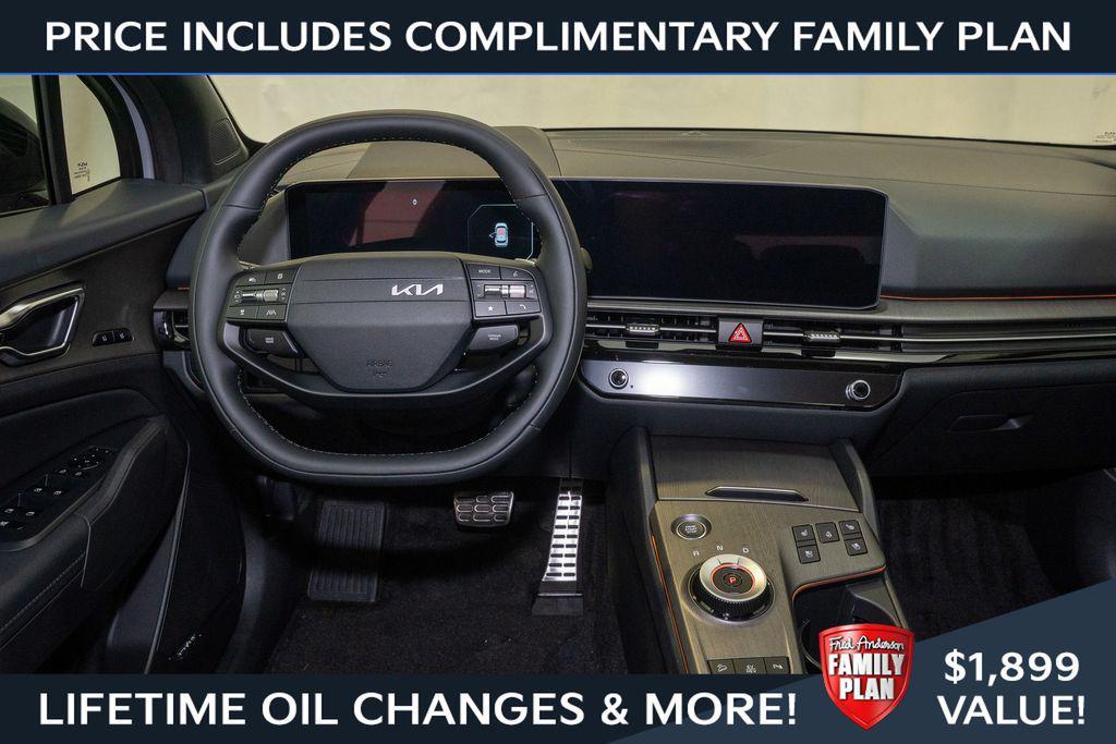 new 2026 Kia Sportage Plug-In Hybrid car, priced at $48,608