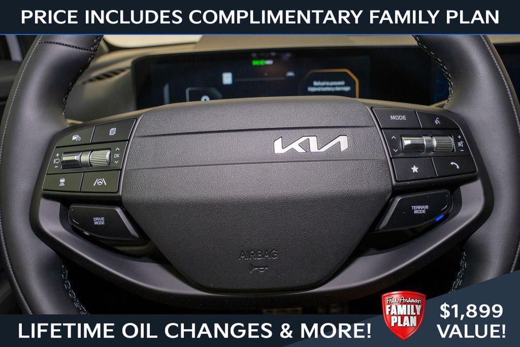 new 2026 Kia Sportage Plug-In Hybrid car, priced at $48,608