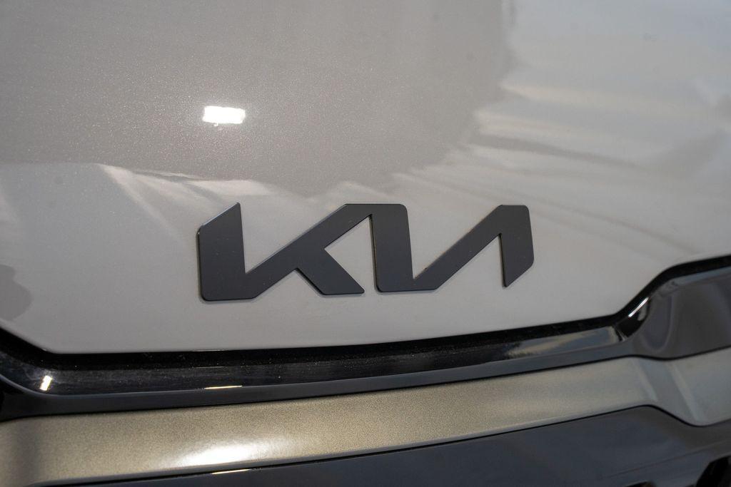 new 2026 Kia Sportage Plug-In Hybrid car, priced at $44,987