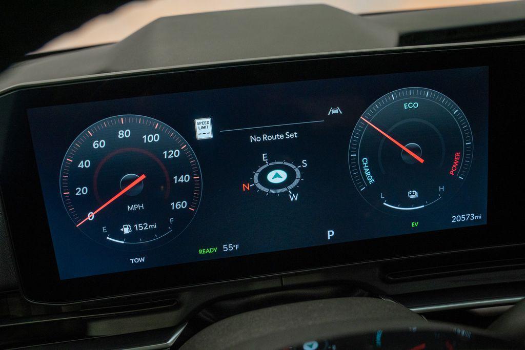 used 2025 Kia Carnival Hybrid car, priced at $46,595