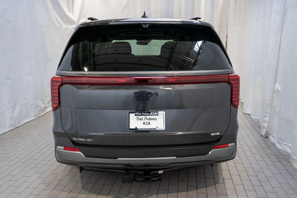 used 2025 Kia Carnival Hybrid car, priced at $46,595