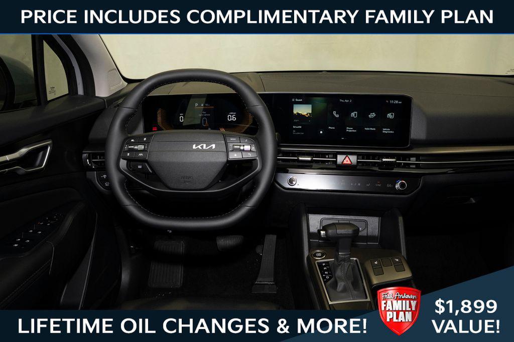 new 2026 Kia Sportage car, priced at $30,278