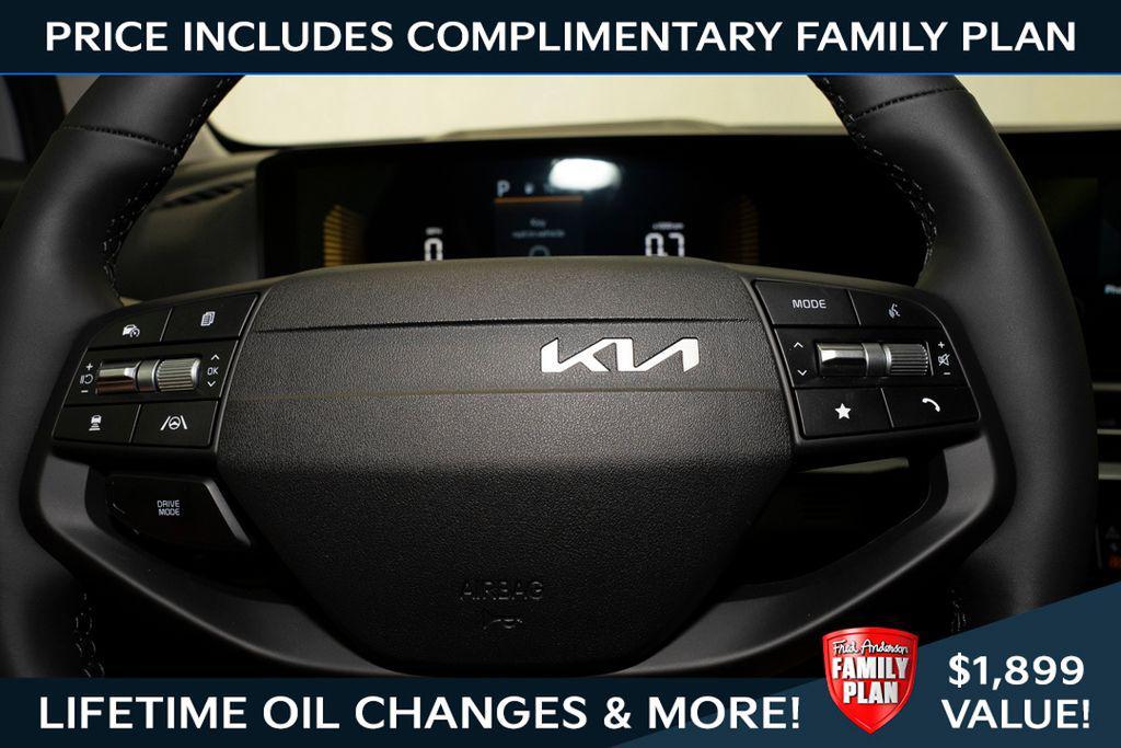 new 2026 Kia Sportage car, priced at $30,278