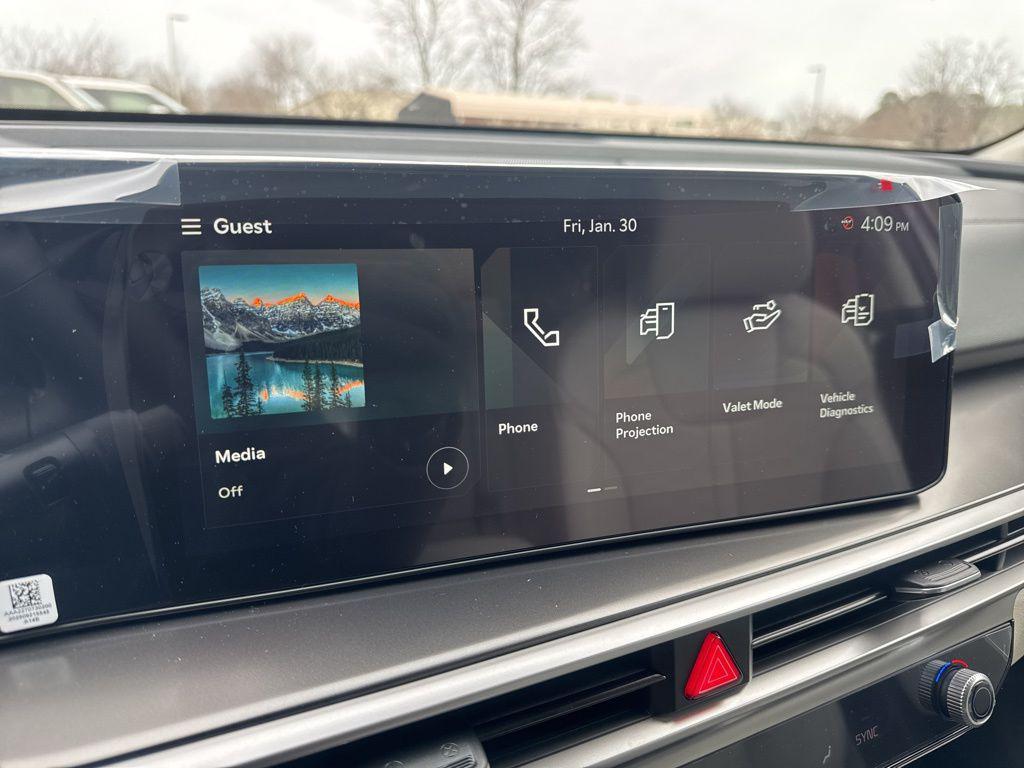 new 2026 Kia Sorento car, priced at $33,809