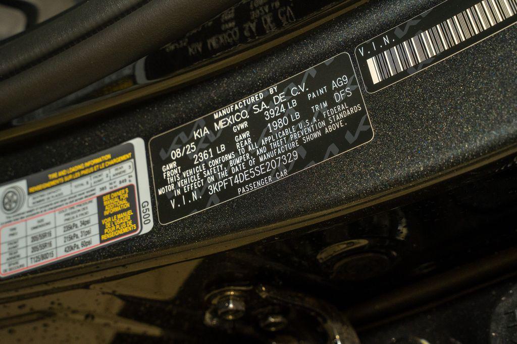 new 2025 Kia K4 car, priced at $23,036