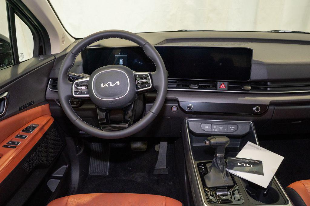 new 2026 Kia Carnival car, priced at $40,661