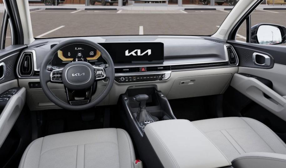 used 2025 Kia Sorento car, priced at $32,000