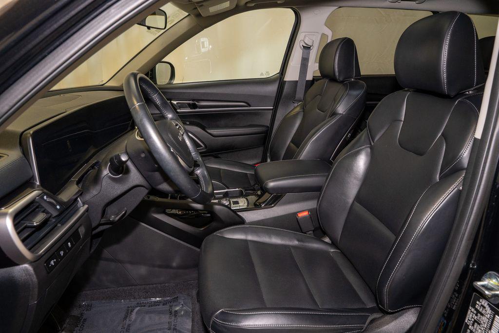 used 2024 Kia Telluride car, priced at $32,951