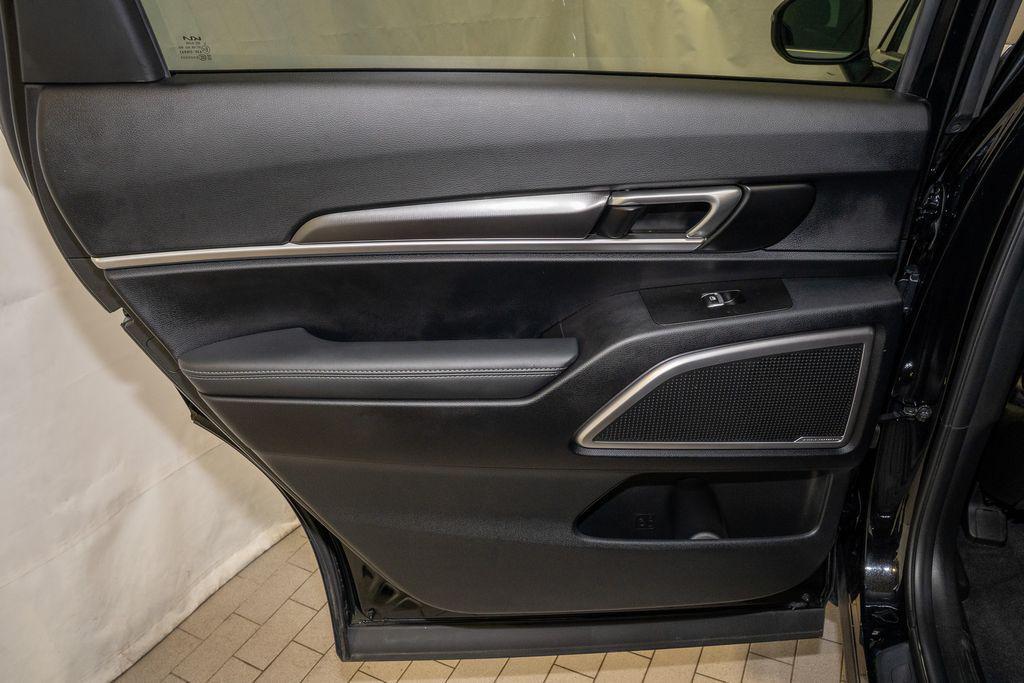 used 2024 Kia Telluride car, priced at $32,951