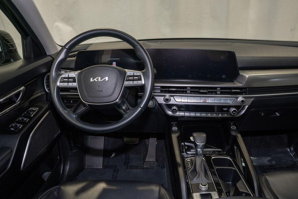 used 2024 Kia Telluride car, priced at $32,951